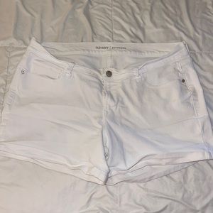 - Old Navy white stretch denim shorts size 14 4 inch inseam EUC